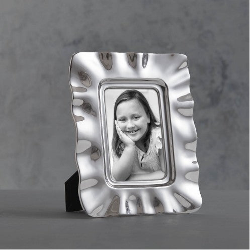 Beatriz Ball Bento 4x6 Frame
