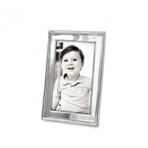 Beatriz Ball 4x6 GIFTABLE Jason Frame