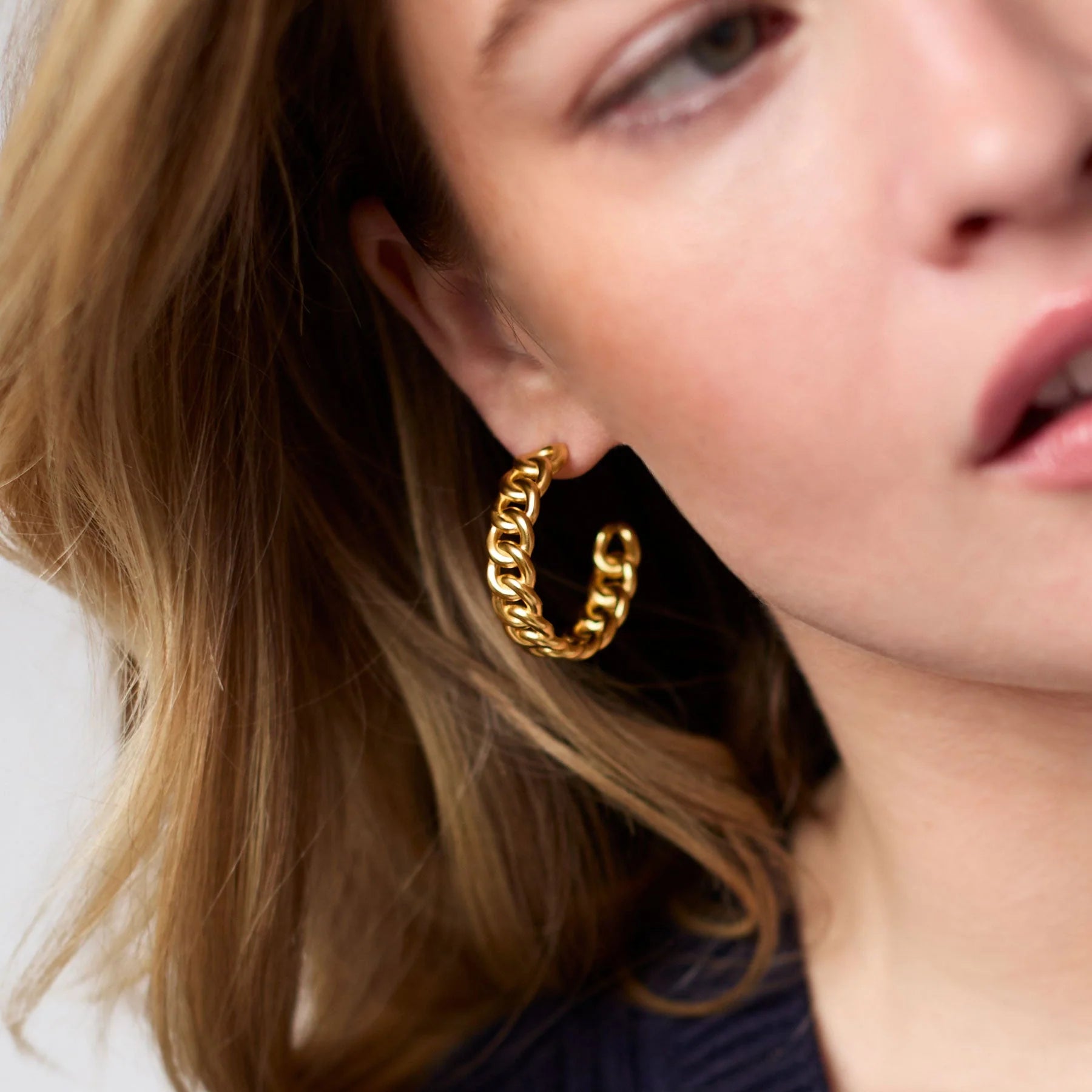 Julie Vos Dolce Hoop Gold