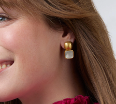 Julie Vos Catalina Stud